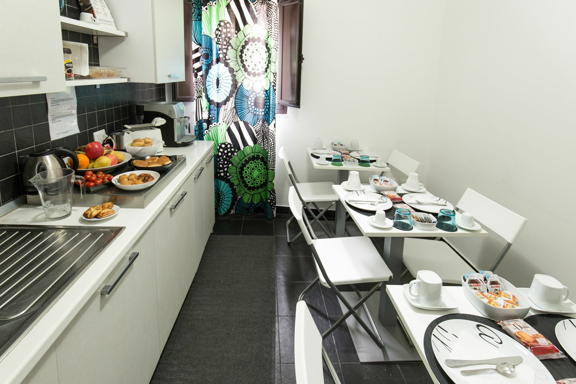 Bmode Hotel Catánia Buitenkant foto